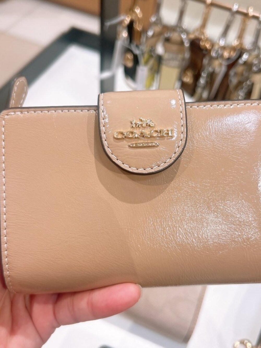 NWT Coach Medium Corner Zip Wallet cec33 Gold/taupe glazer leather